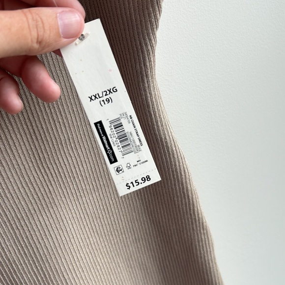 5/$25 No Boundaries Form Fitting Dress with Chain Straps, Tan, Size XXL (19) - Picture 5 of 8
